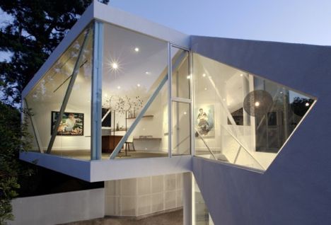 Link to The Sapphire Gallery by XTEN Architecture